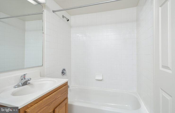 515 W Chelten Ave #2b-1104