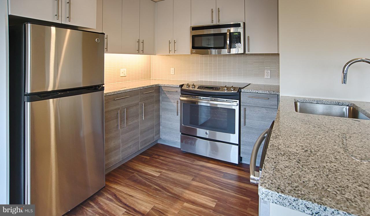 2200 Benjamin Franklin Pkwy #0b-E0603