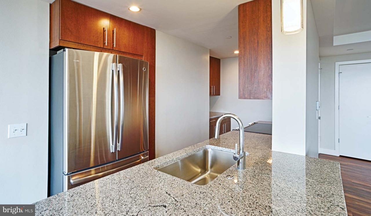 2200 BENJAMIN FRANKLIN PKWY #3B-S0606