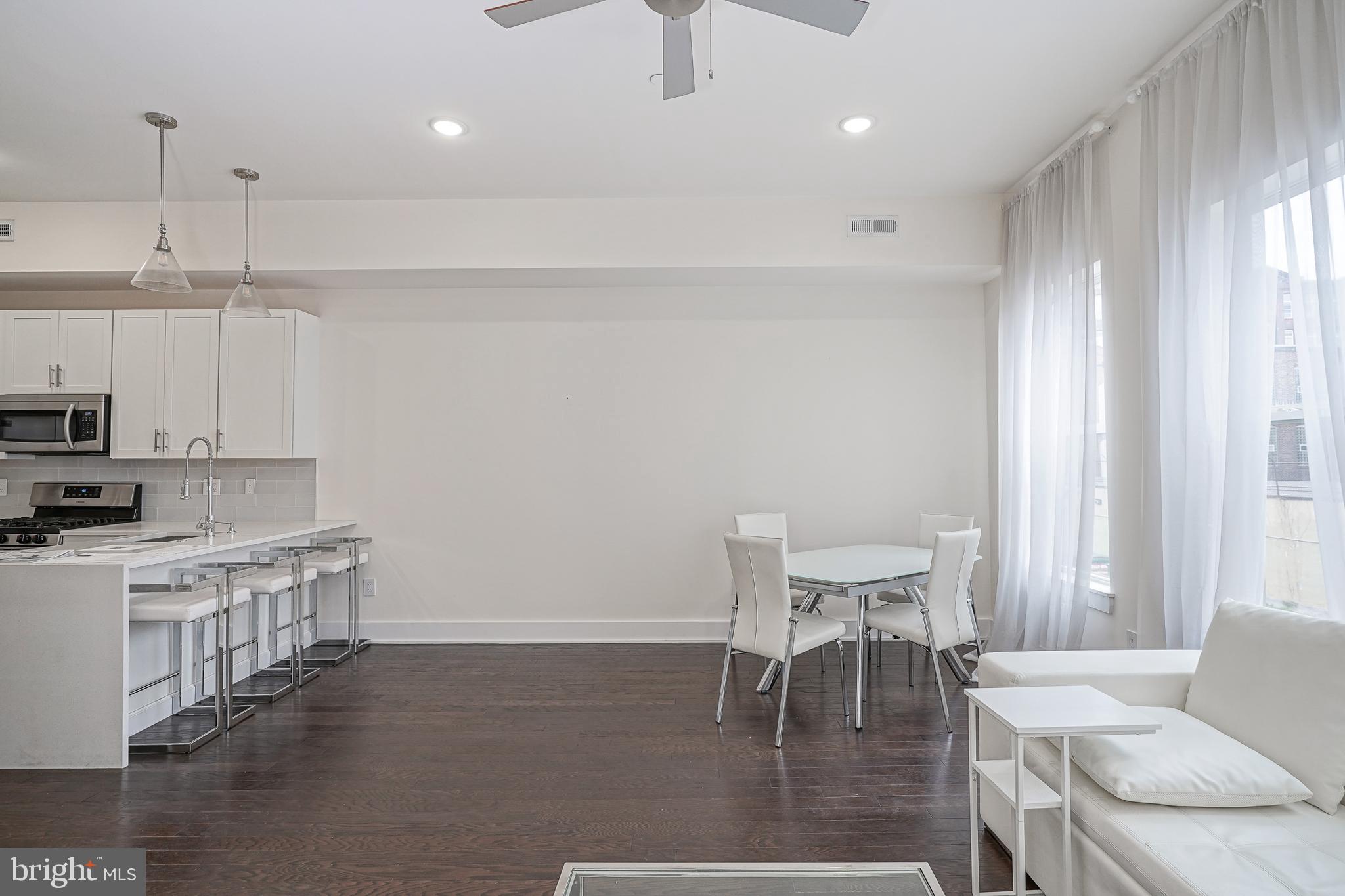 520 W MONTGOMERY AVE #7