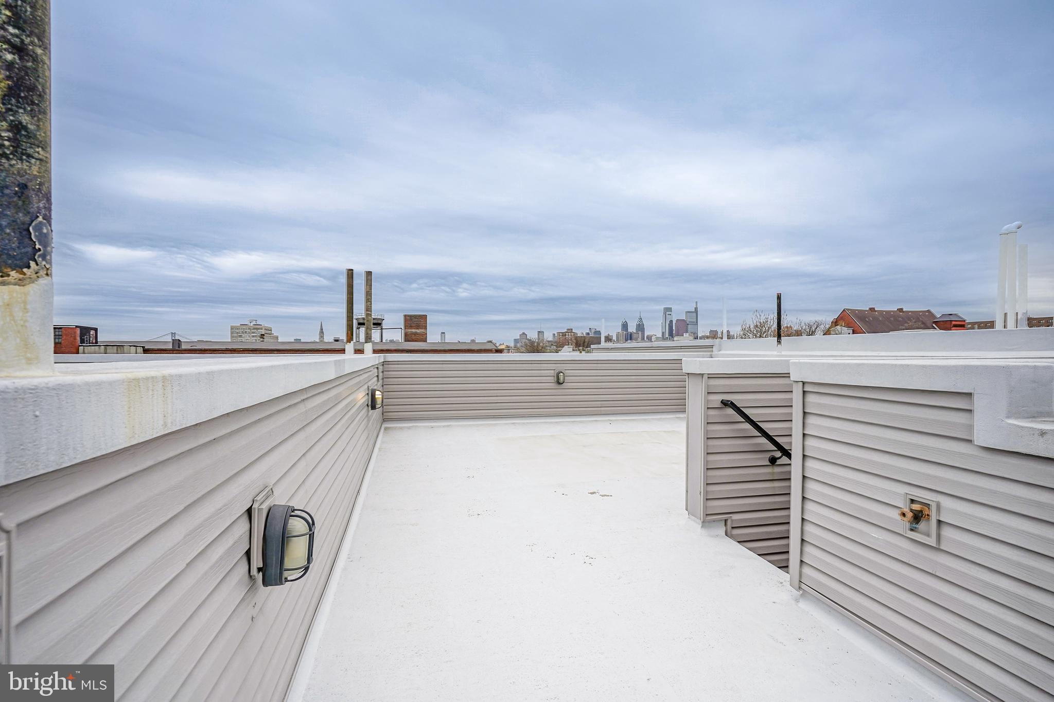 520 W MONTGOMERY AVE #7