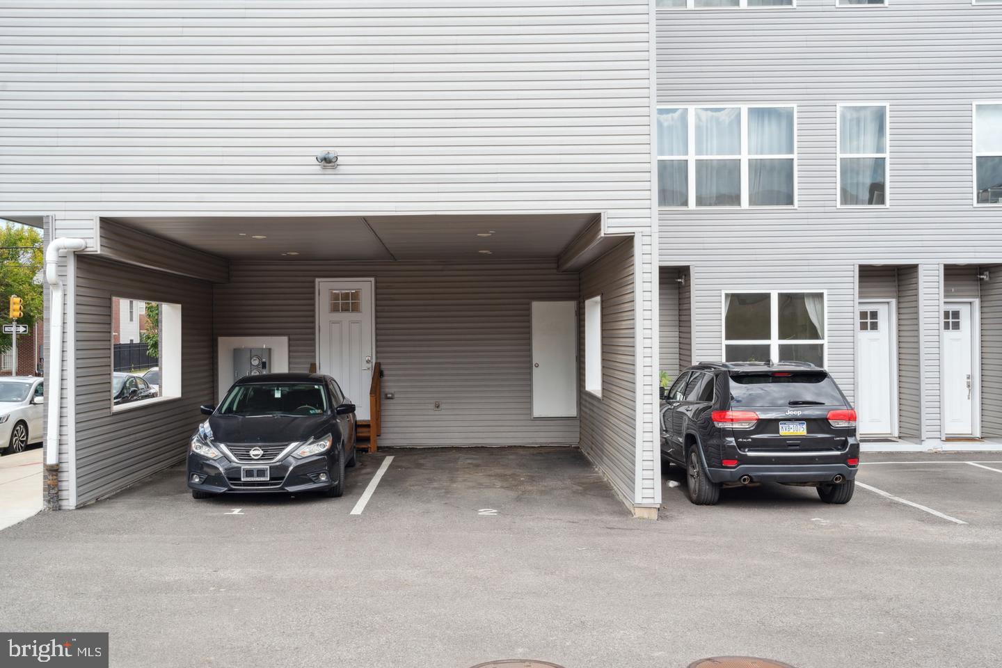 520 W MONTGOMERY AVE #7