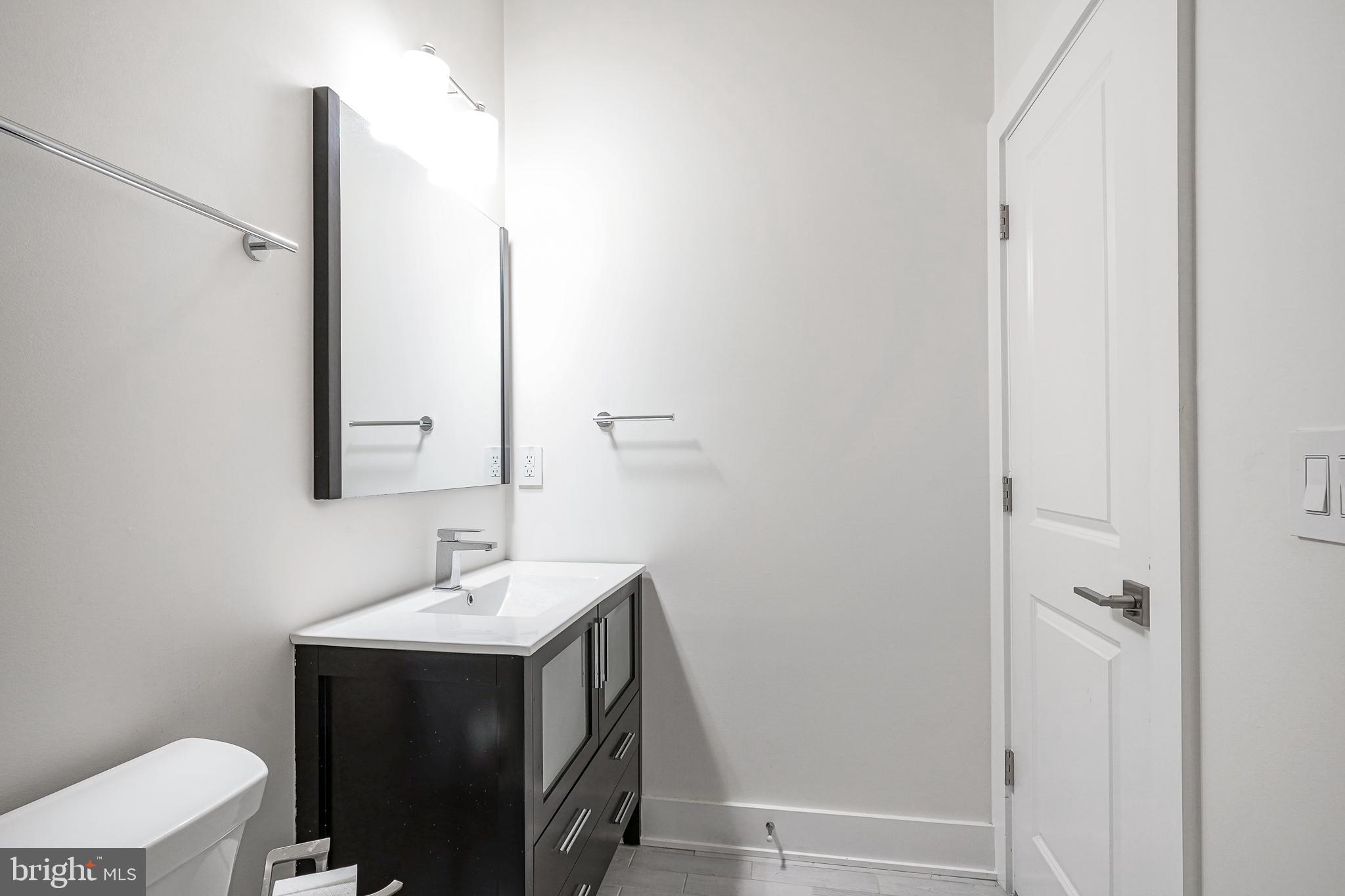 520 W MONTGOMERY AVE #7