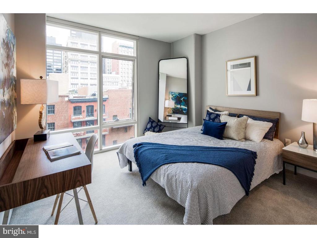 1213 WALNUT ST #2B-0305