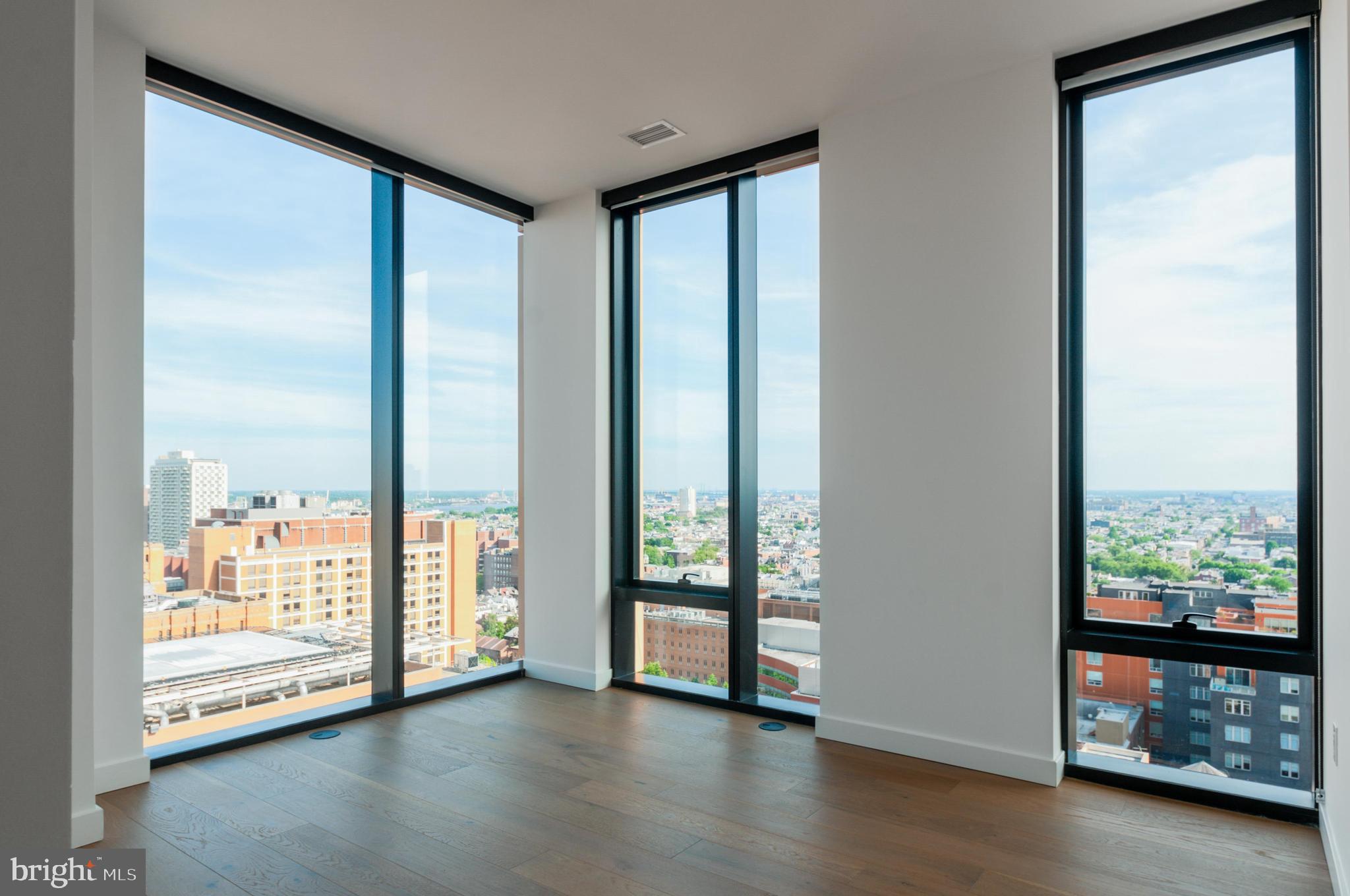 1134 SANSOM ST #2B-PH1904