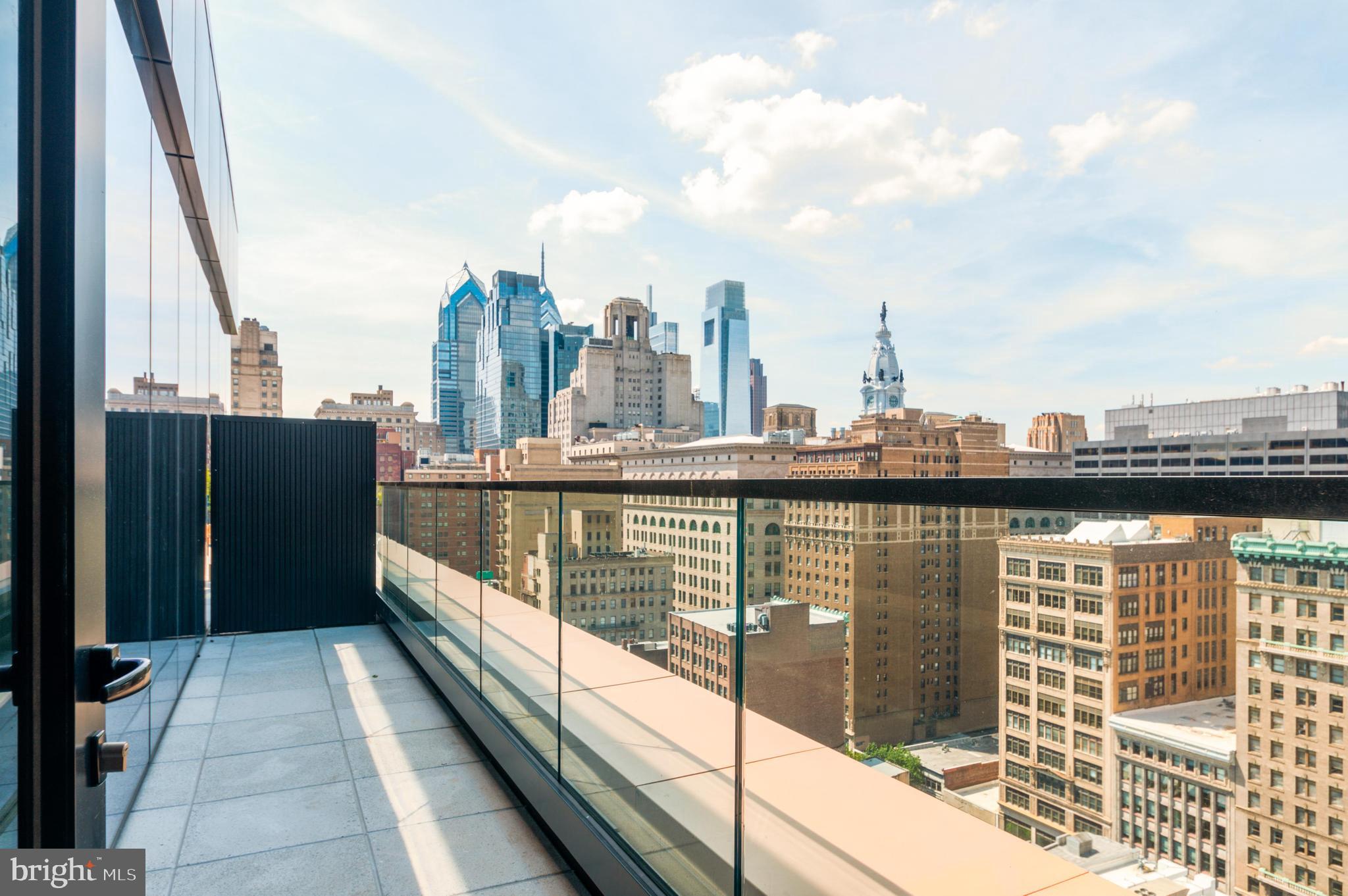 1134 SANSOM ST #2B-PH1904