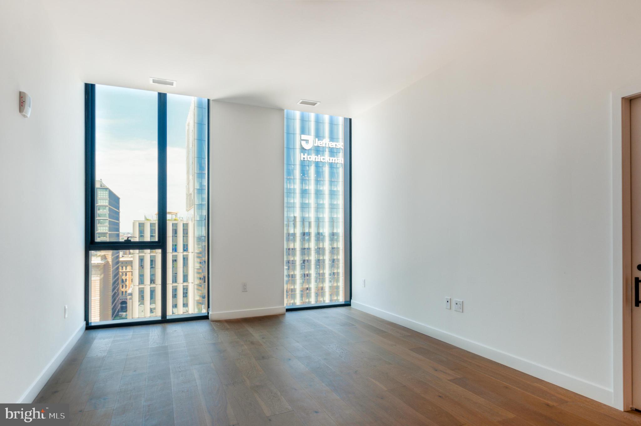 1134 SANSOM ST #2B-PH1904