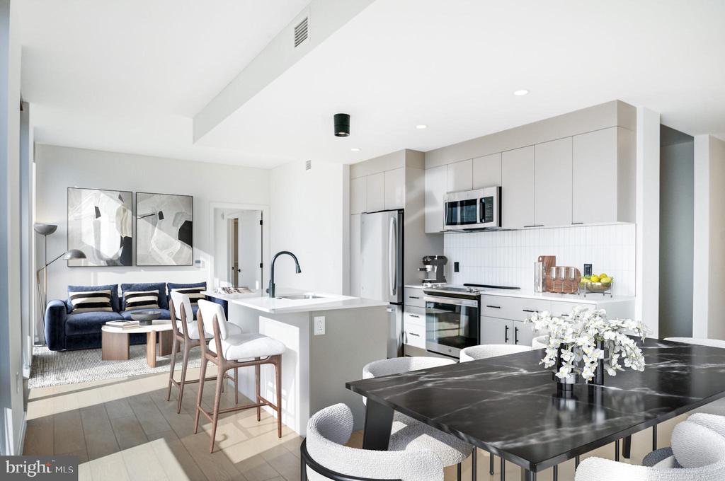1134 SANSOM ST #2B-PH1906