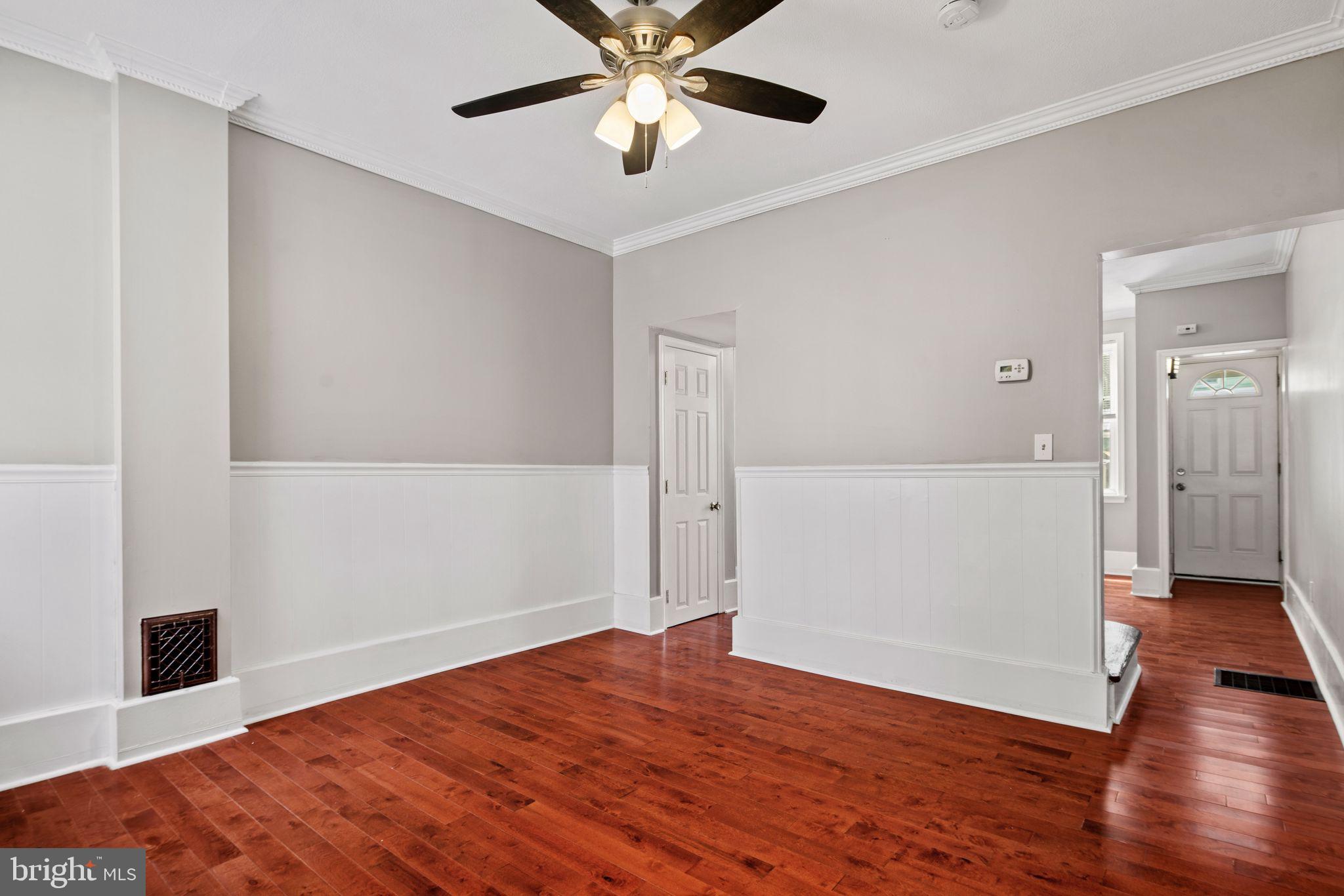 2539 E Dakota St