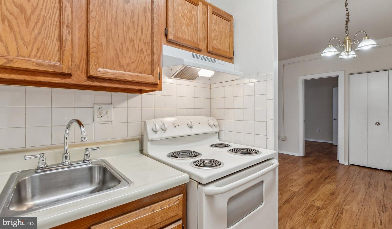 3900 CHESTNUT ST #1B-416