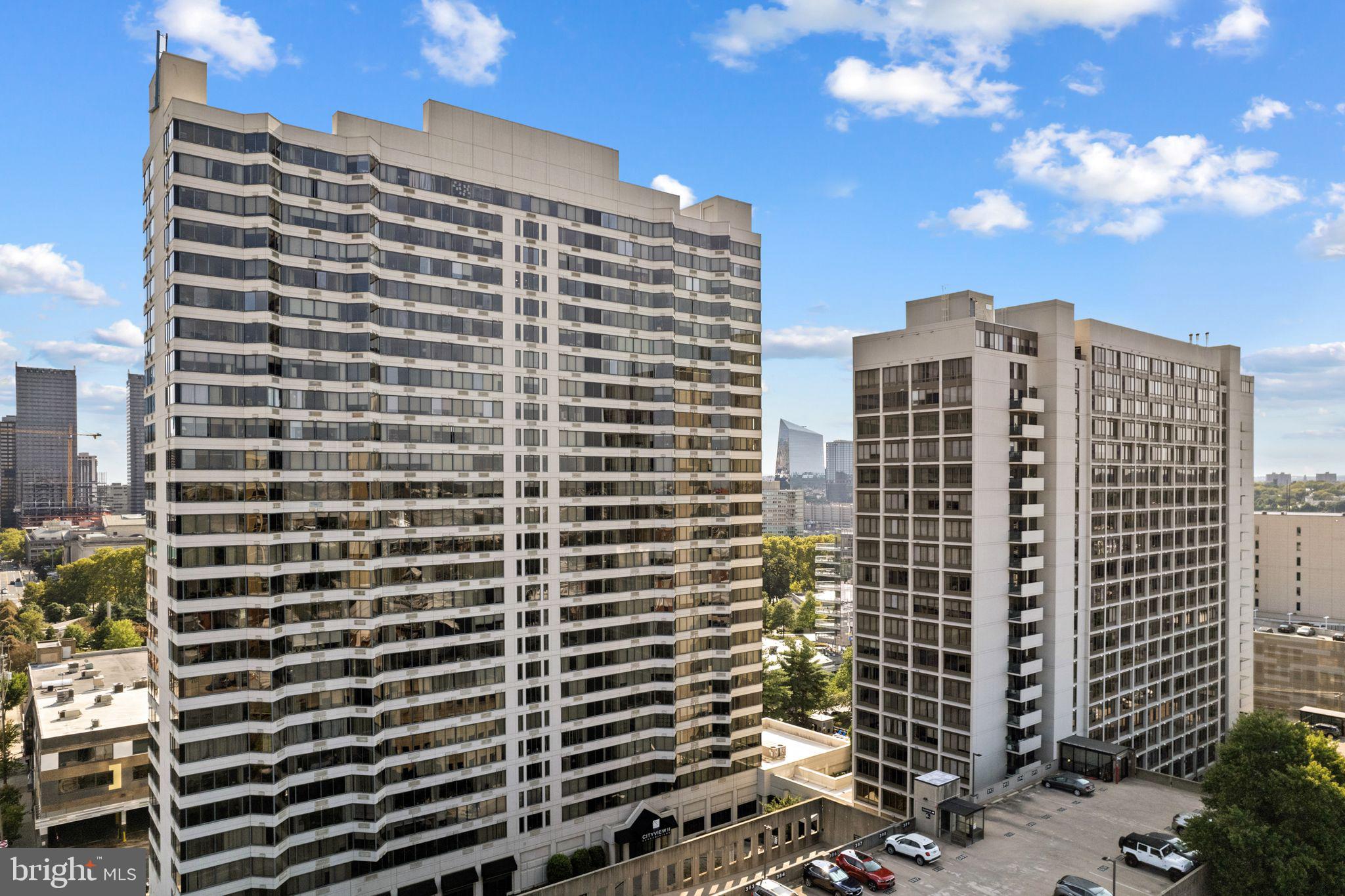 2001 Hamilton St #1204