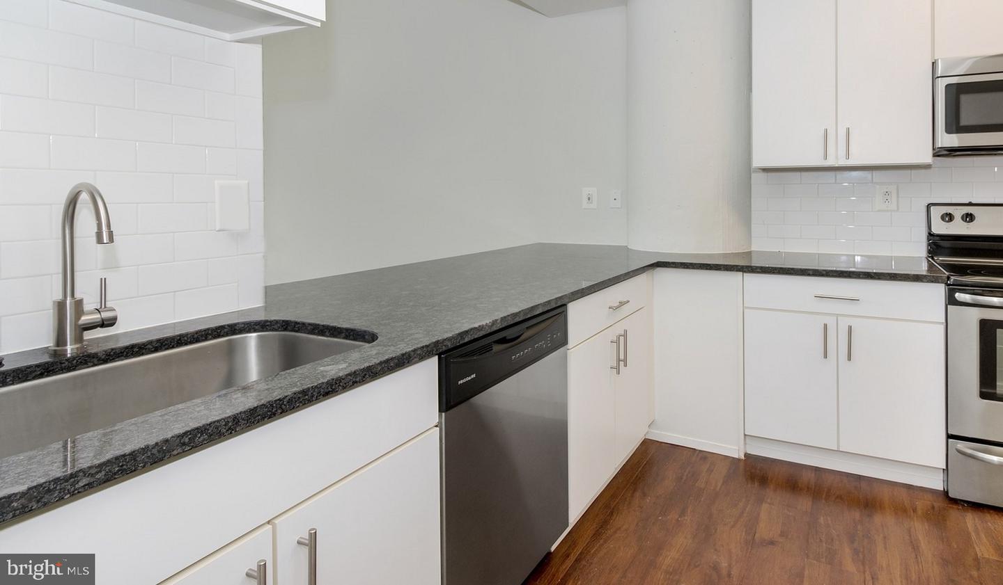 3131 WALNUT ST #0B-531