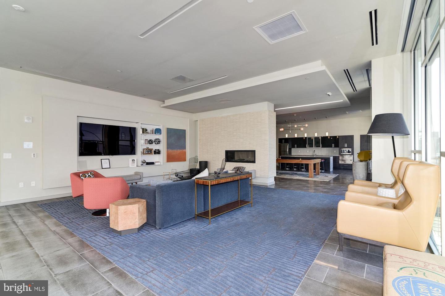 1125 SANSOM ST #1B-514