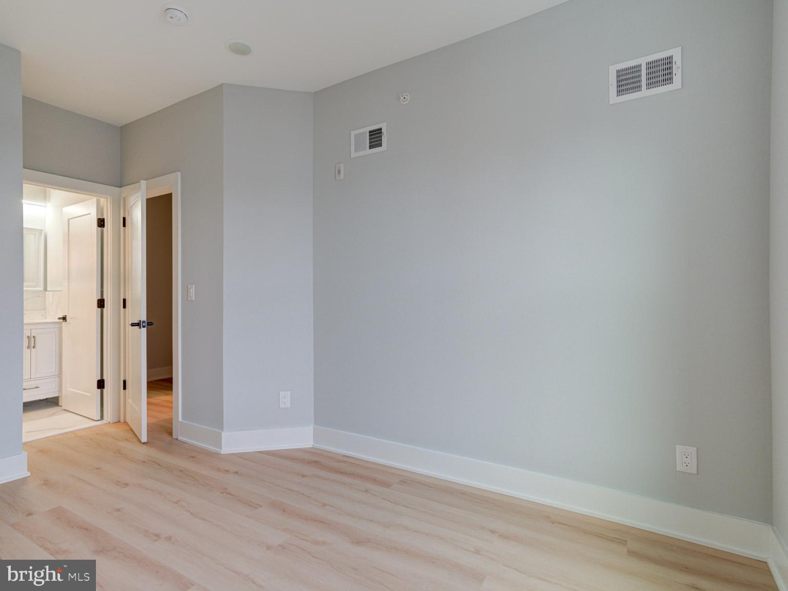 1805 FRANKFORD AVE #1-3