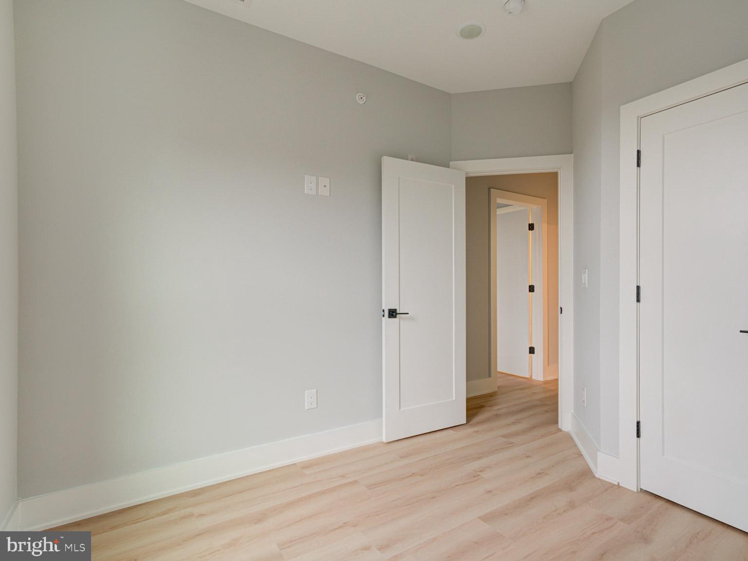 1805 FRANKFORD AVE #1-3