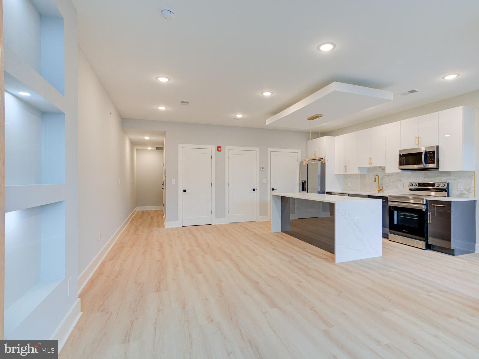 1805 FRANKFORD AVE #1-3