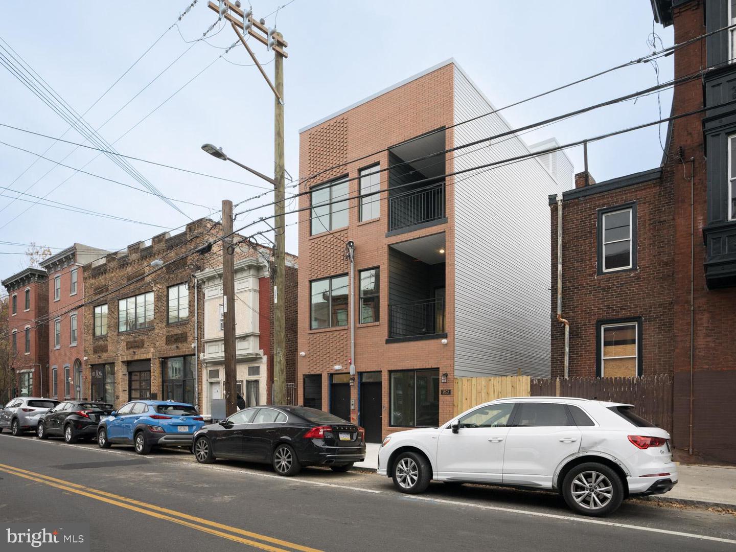 1805 FRANKFORD AVE #1-3