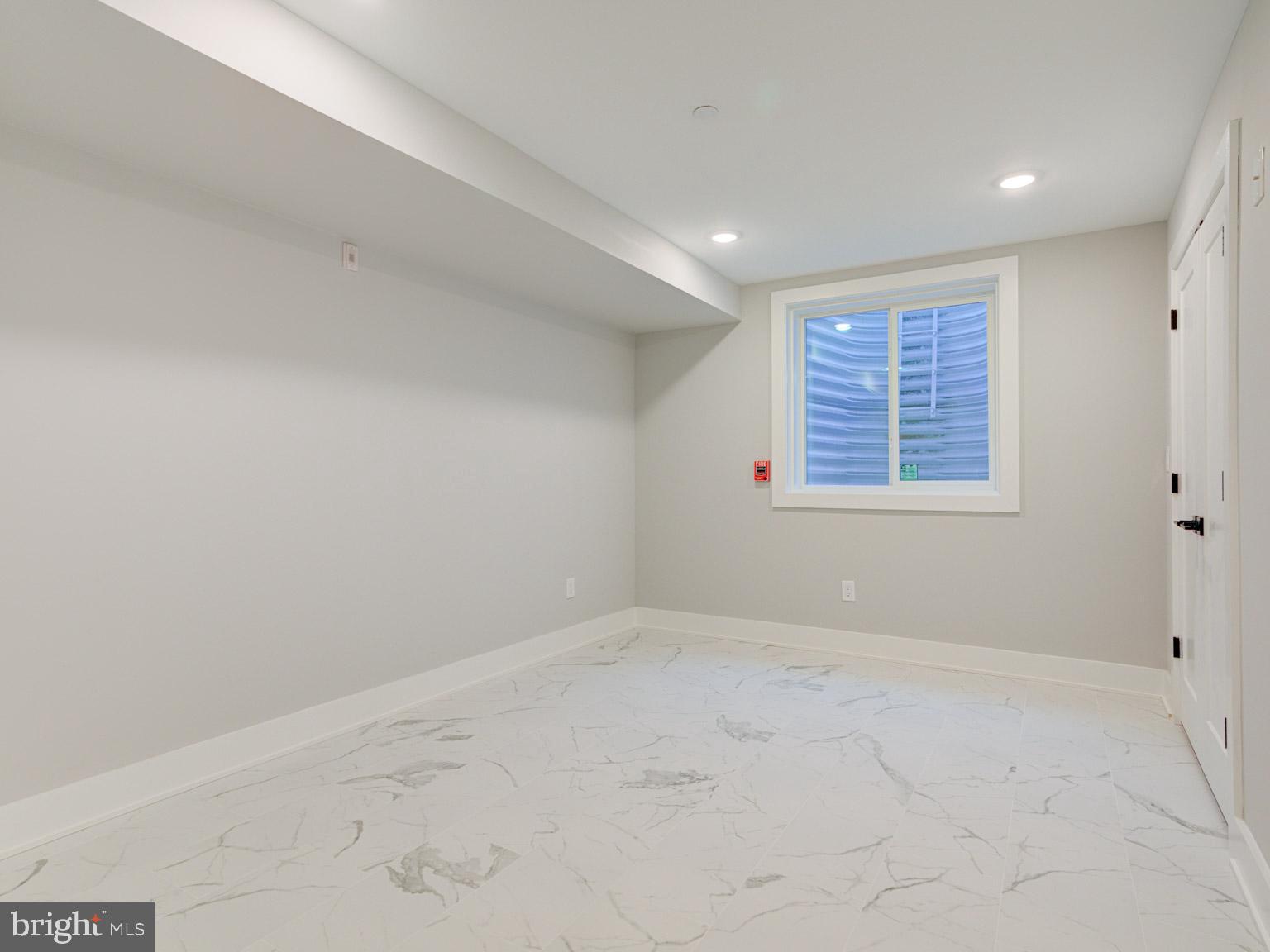 1805 FRANKFORD AVE #1-3