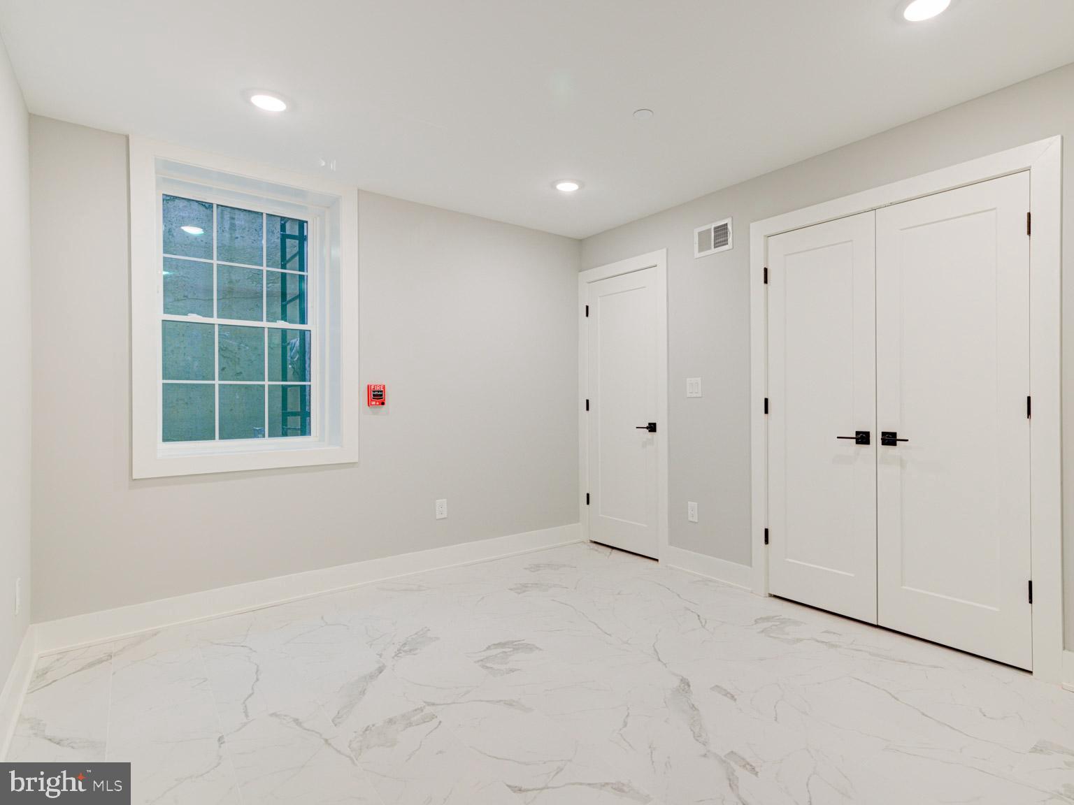 1805 FRANKFORD AVE #1-3