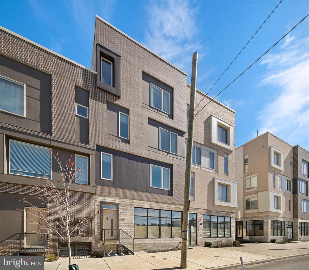 2125 E LEHIGH AVE #B12