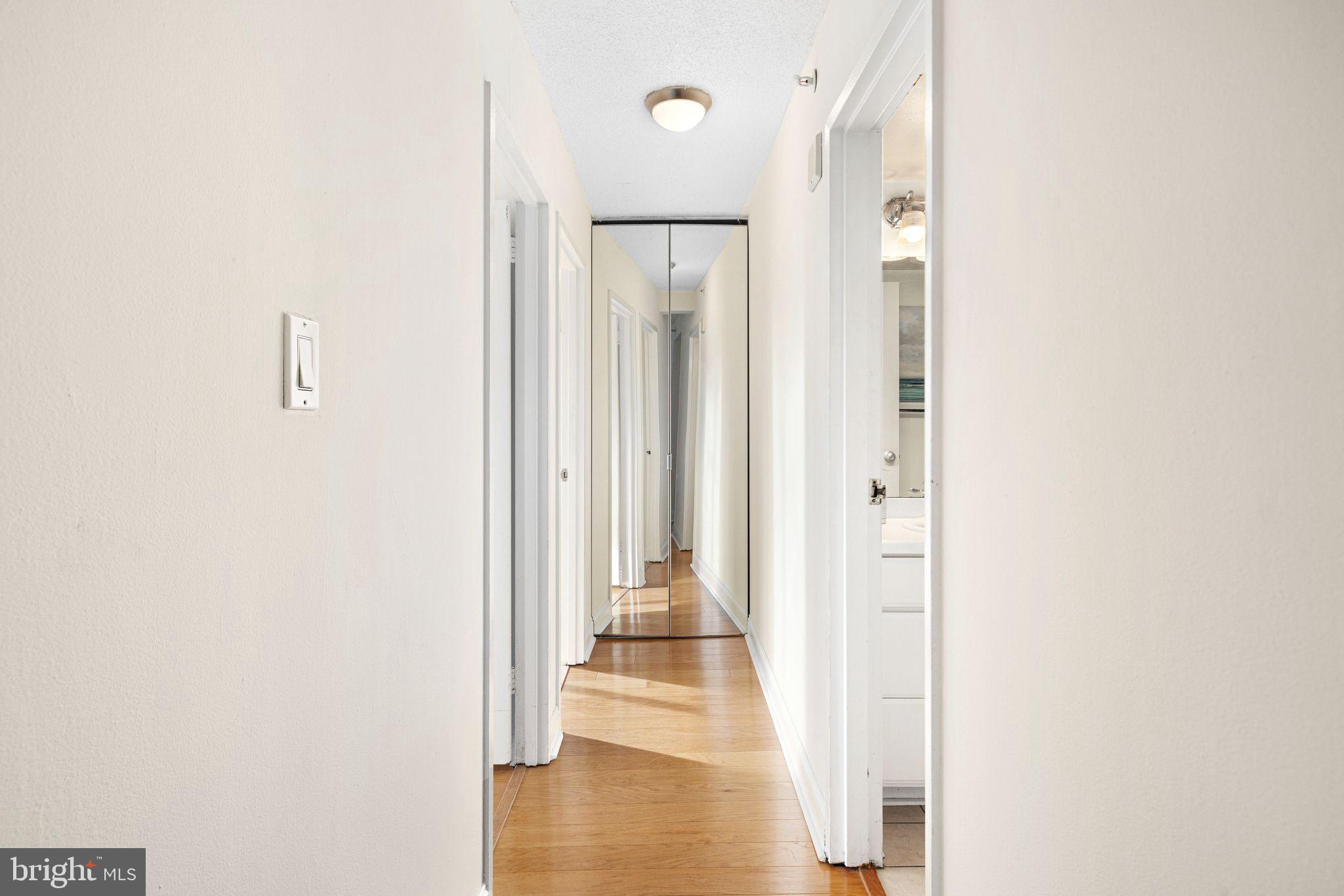 2001 Hamilton St #618