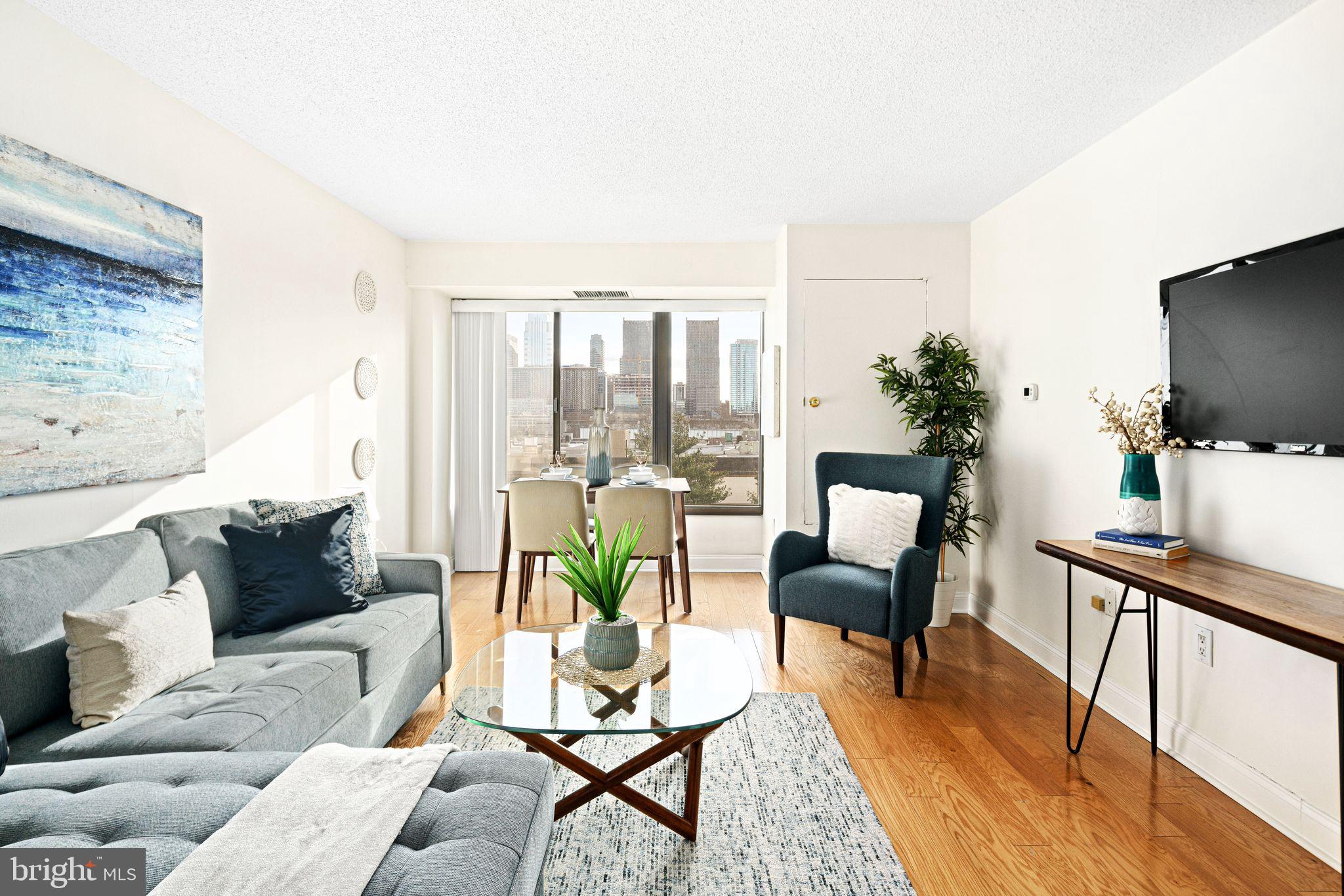 2001 Hamilton St #618