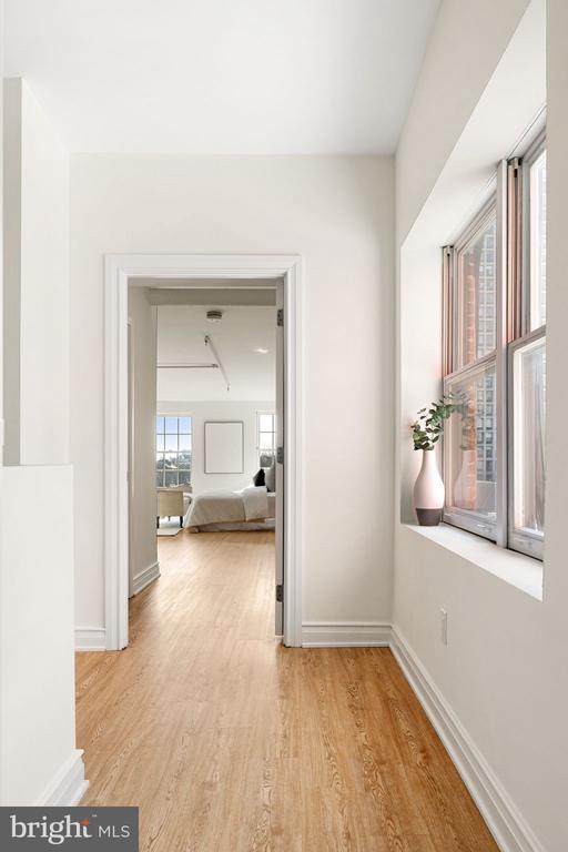 121-35 Walnut St #405