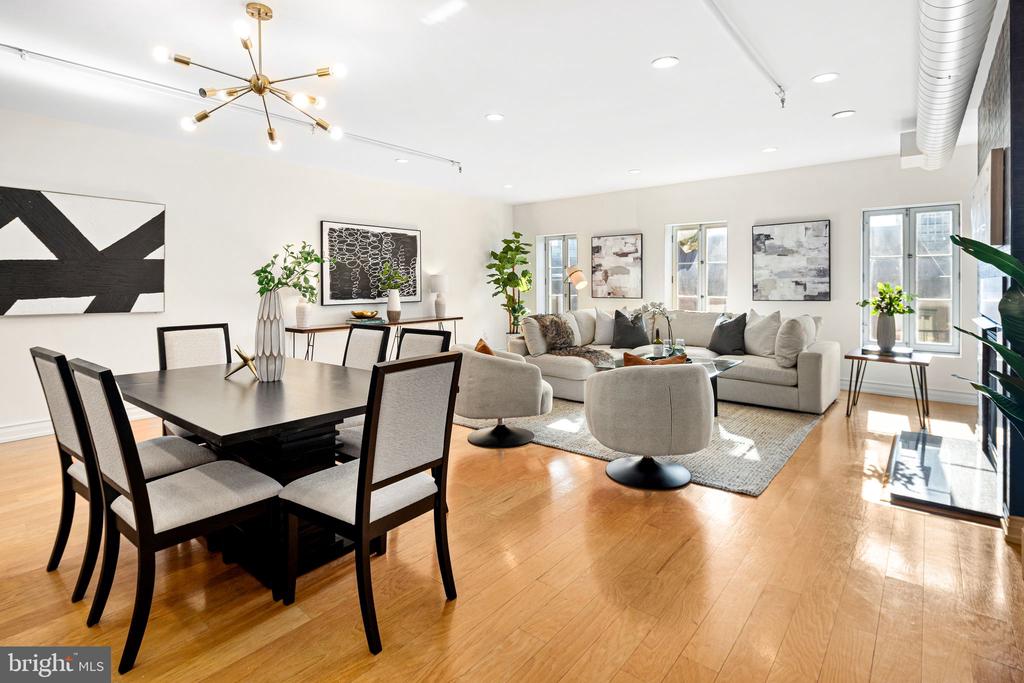 121-35 Walnut St #405
