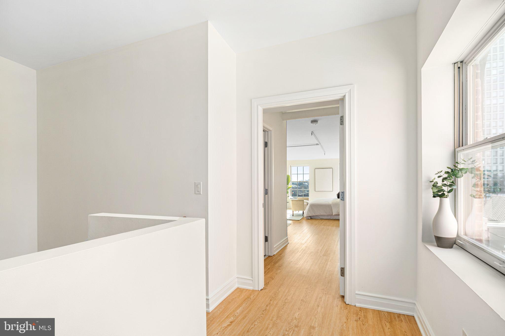 121-35 Walnut St #405