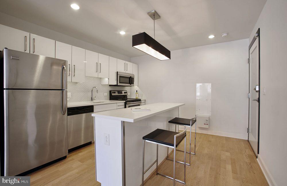 1616 WALNUT ST #2B-1710