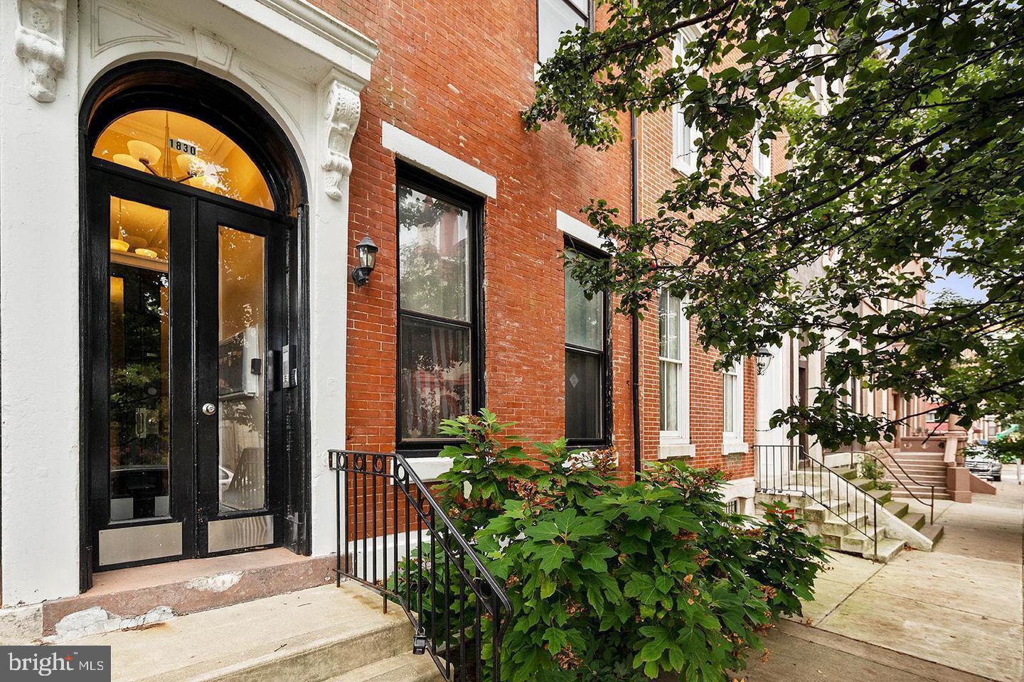 1830 GREEN ST #3R