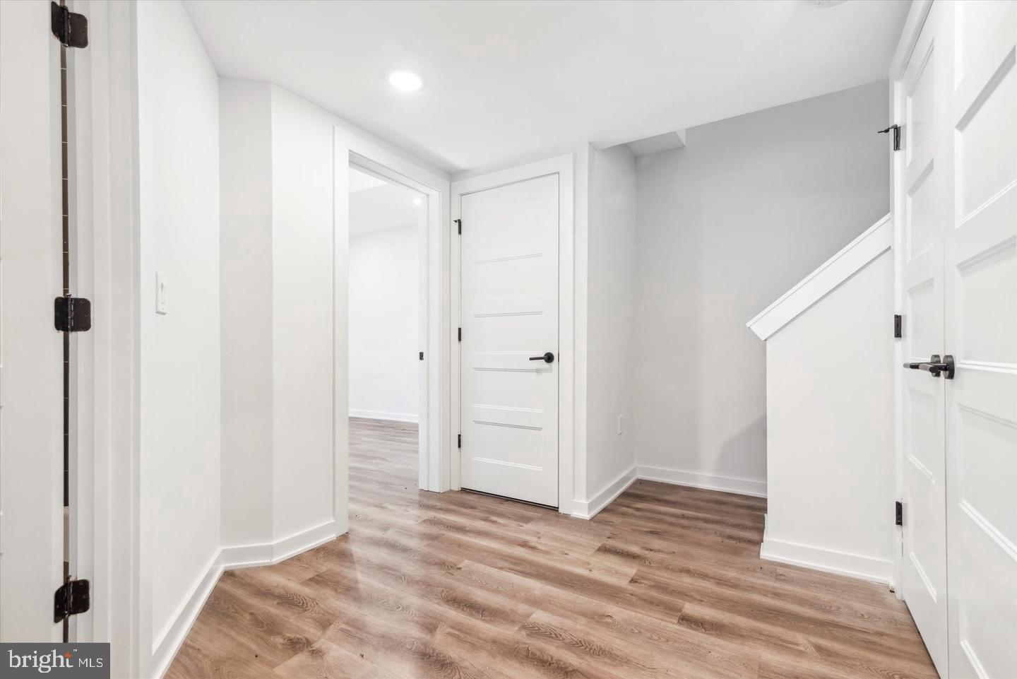 1716 CAMBRIDGE ST #2