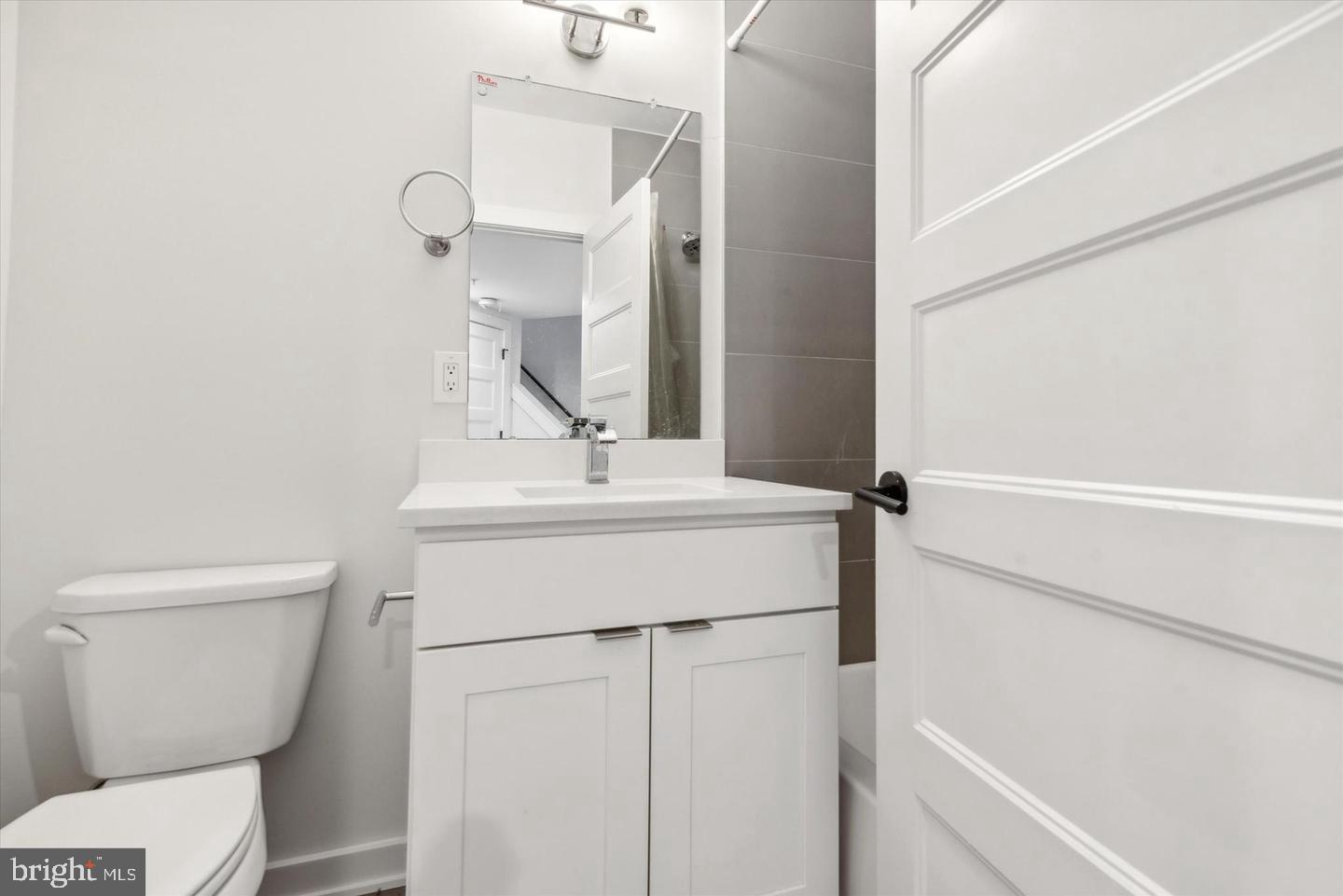 1716 CAMBRIDGE ST #2