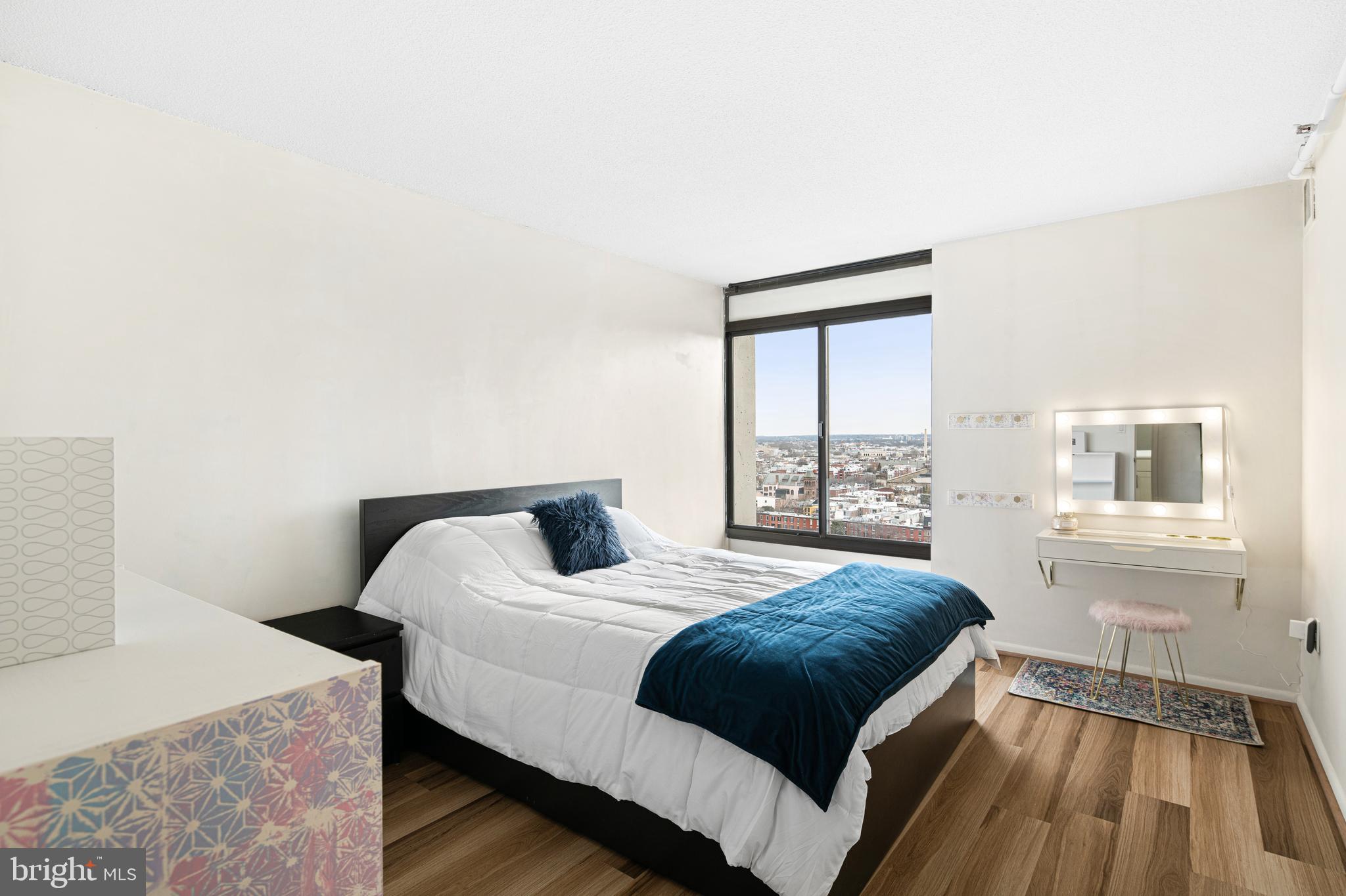 2001 Hamilton St #2027