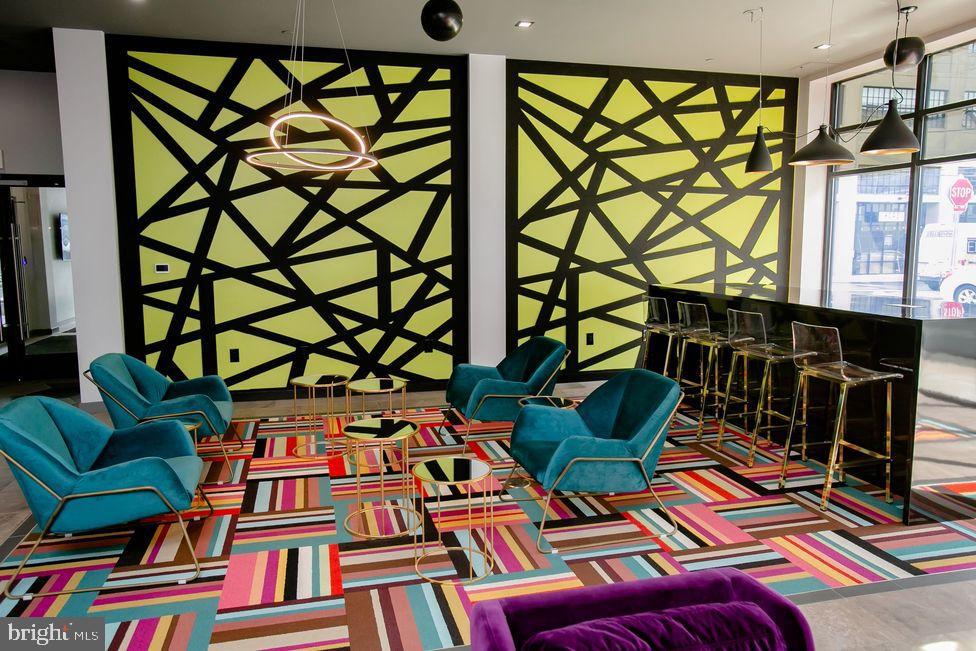 1410 N 31ST ST #1B-P-207