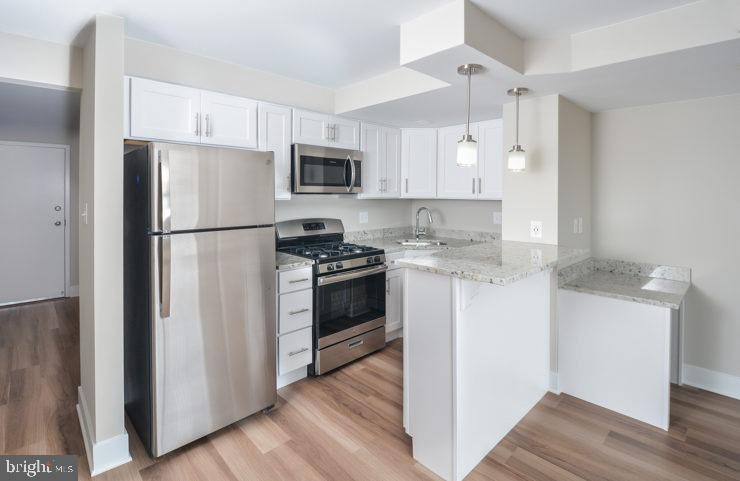 515 W CHELTEN AVE #2B-403