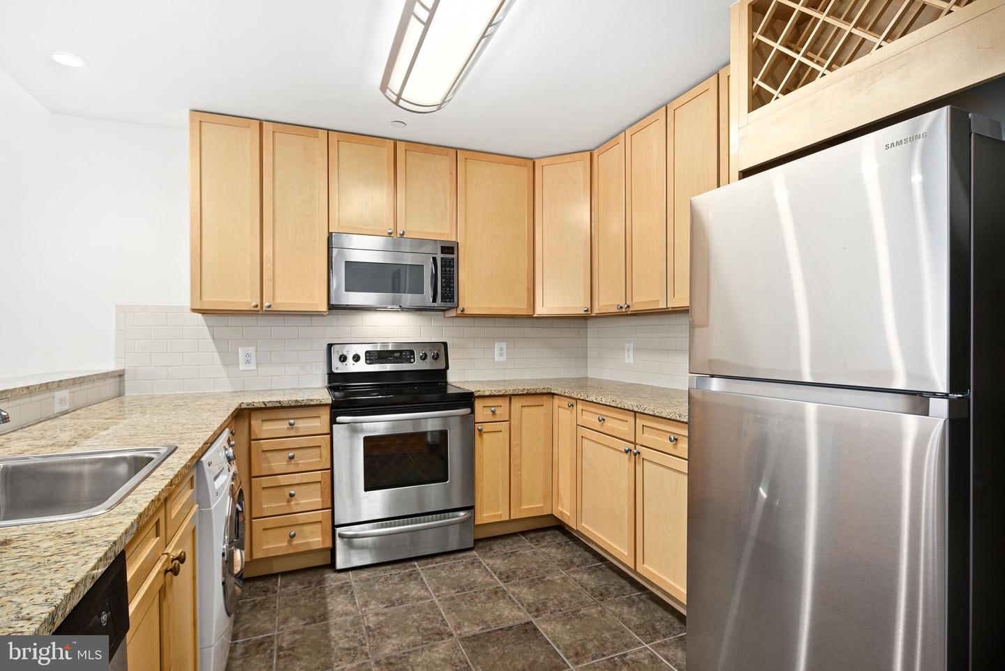 111 S 15th St #1810