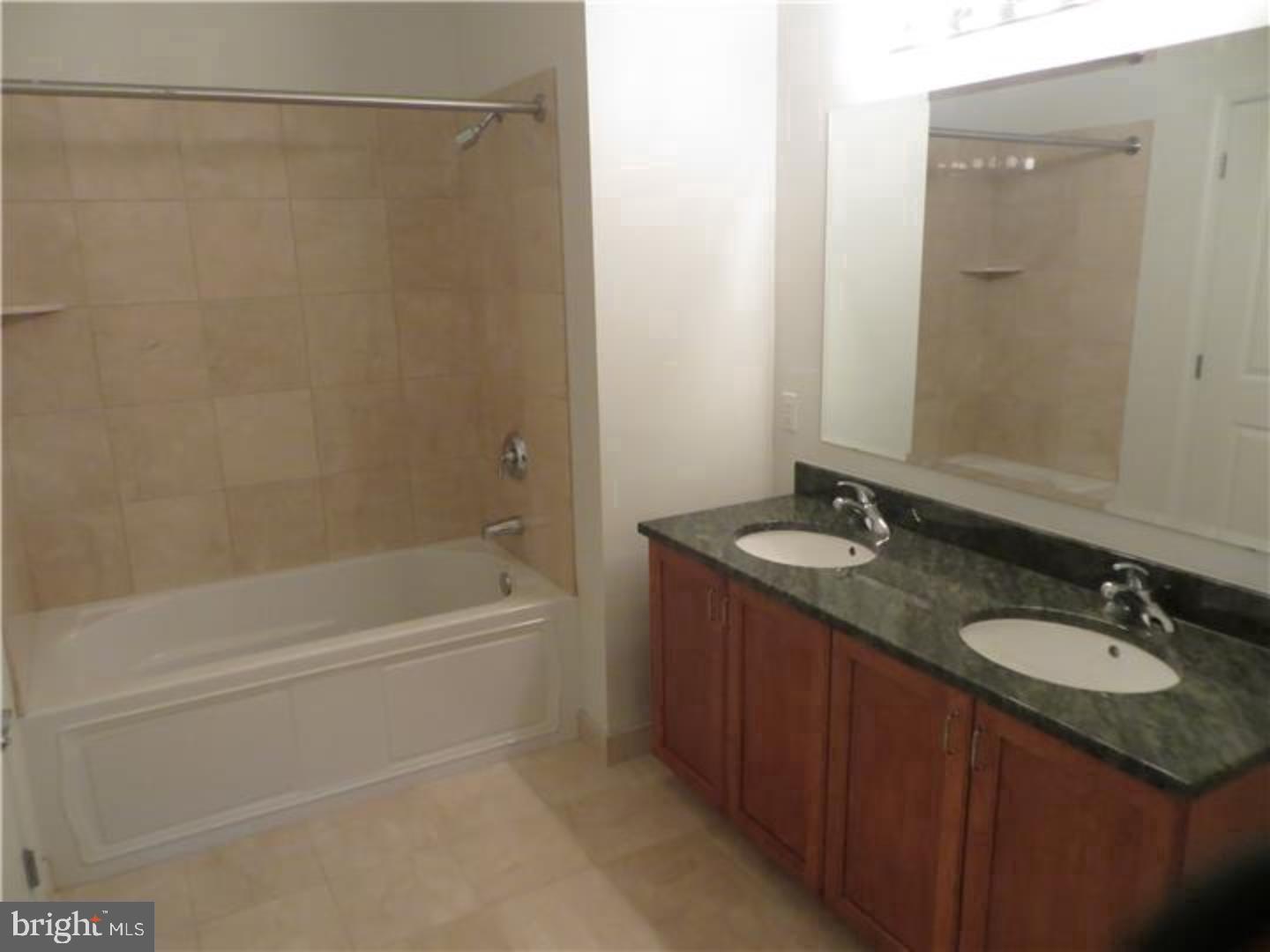 901 N PENN ST #F1409