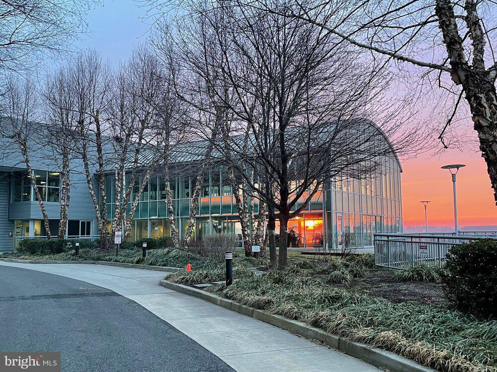 901 N PENN ST #F1409