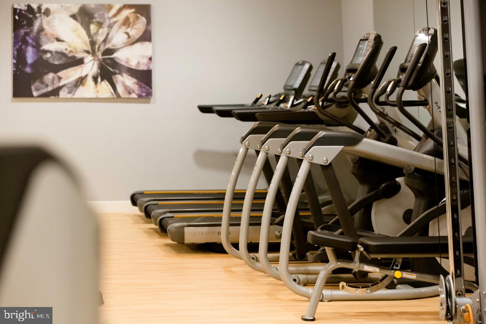 42 S 15TH ST #0B-1709