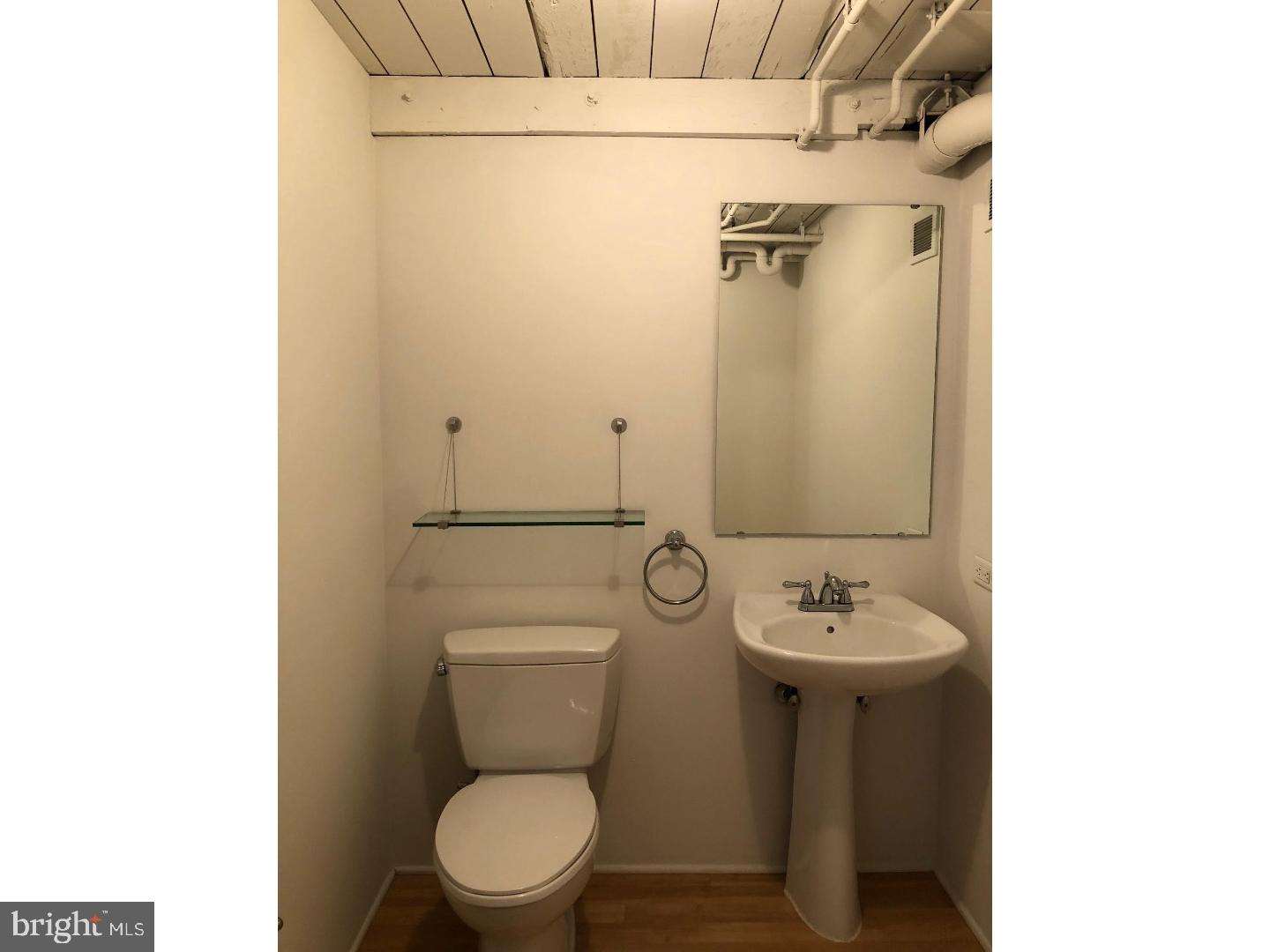 2300 WALNUT ST #1B-201