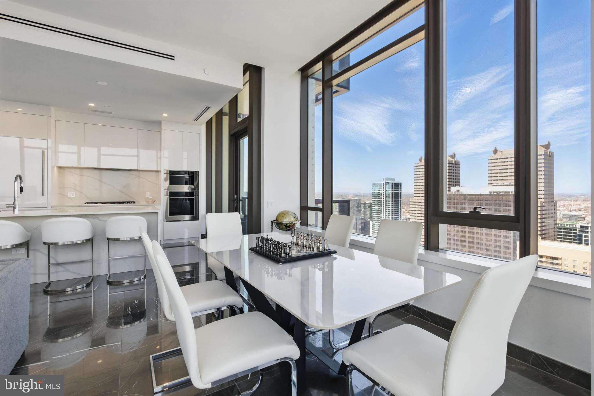 1911 Walnut St. #3304