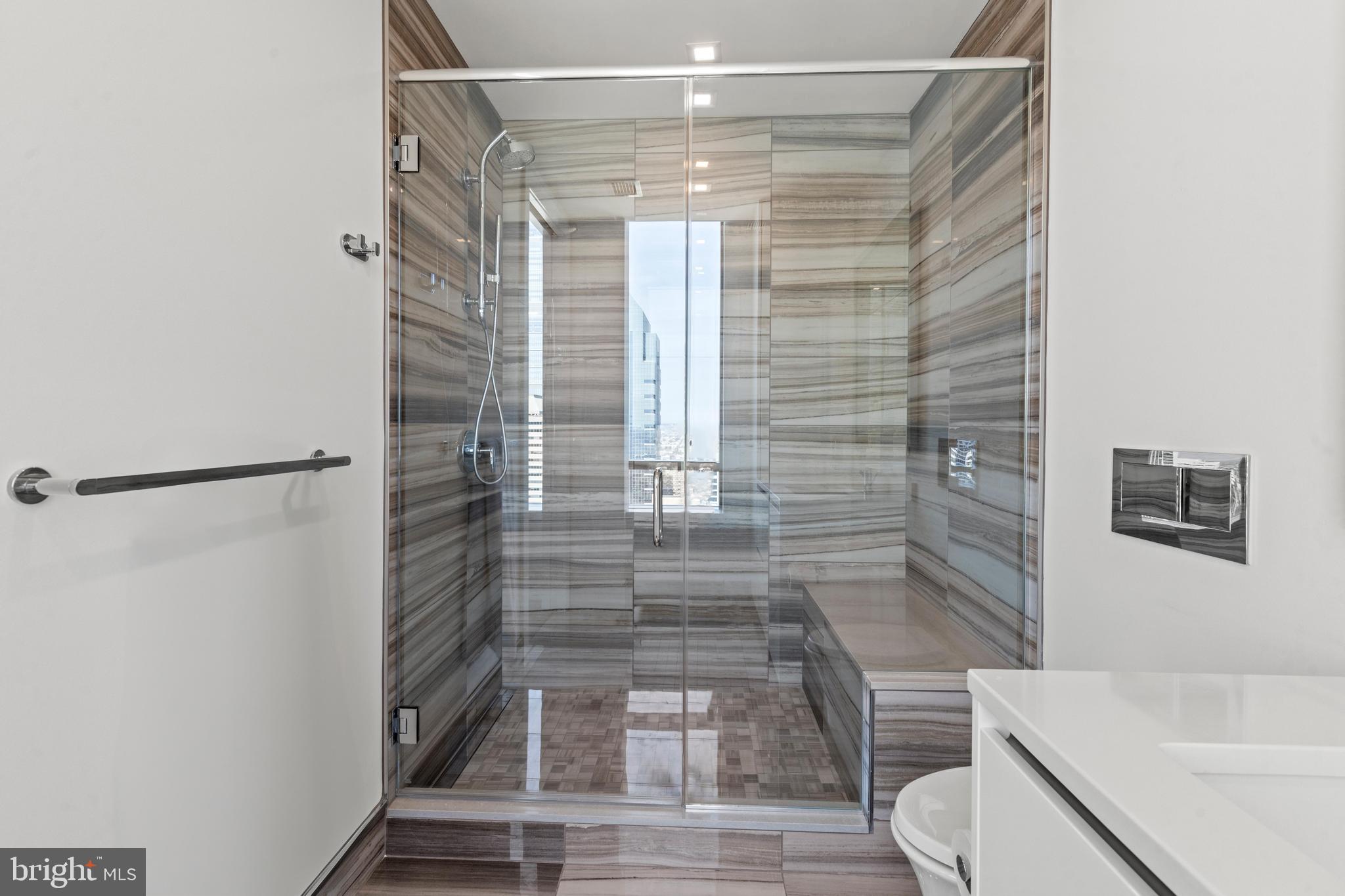 1911 Walnut St. #3304