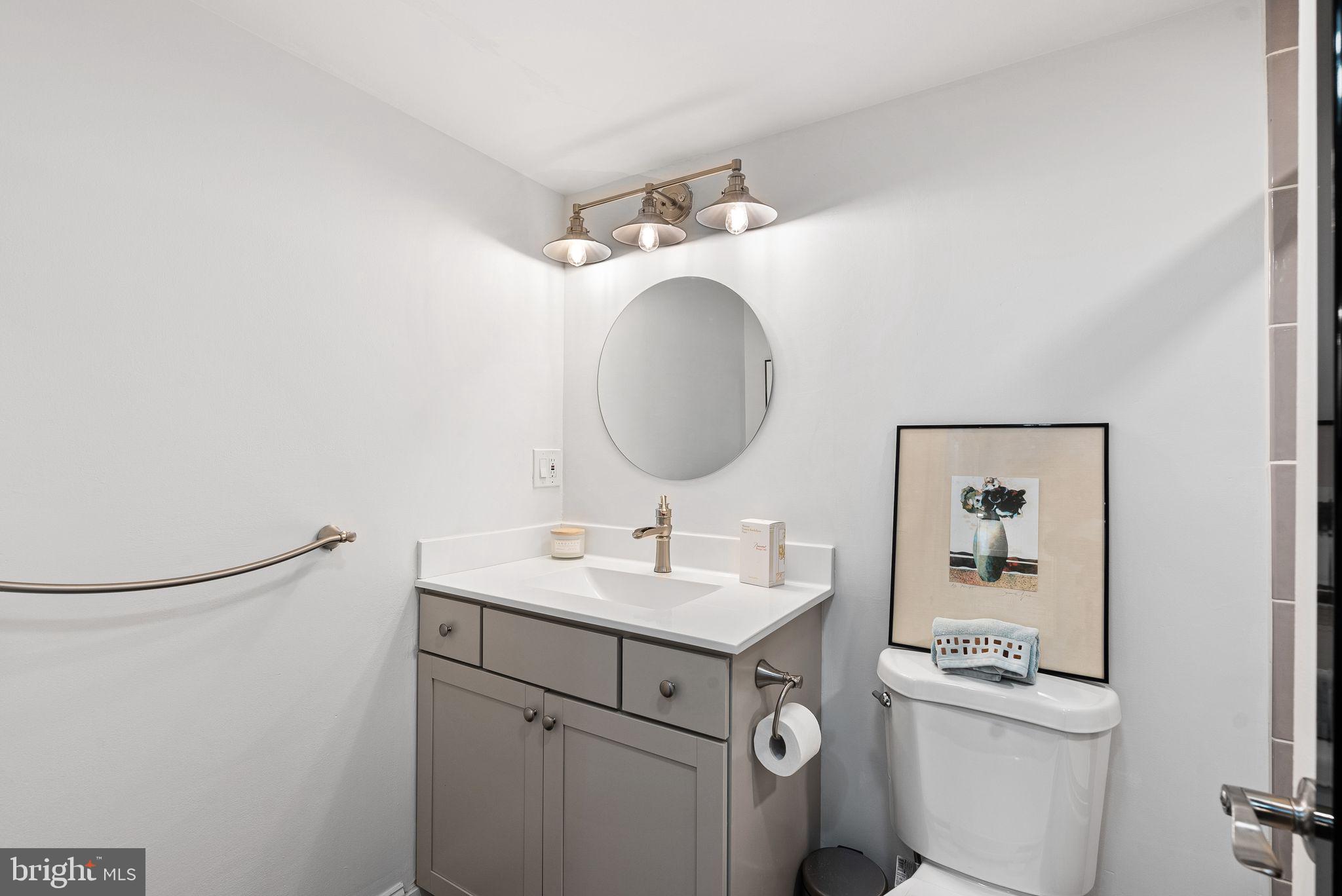 2001 Hamilton St #1222