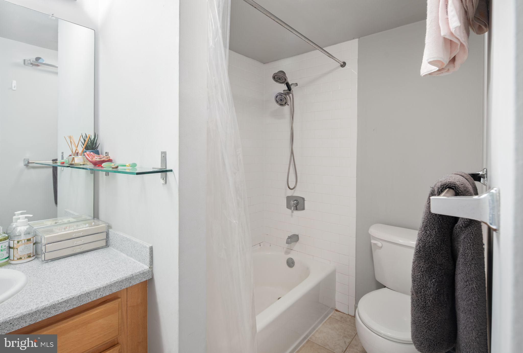 2001 HAMILTON ST #1627