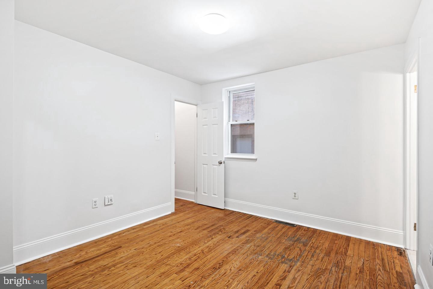 1305 SPRUCE ST #TH1C