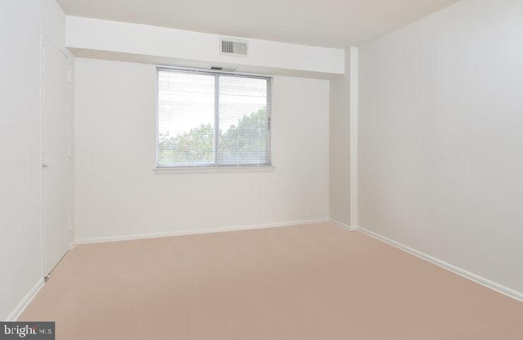 515 W CHELTEN AVE #2B-1404
