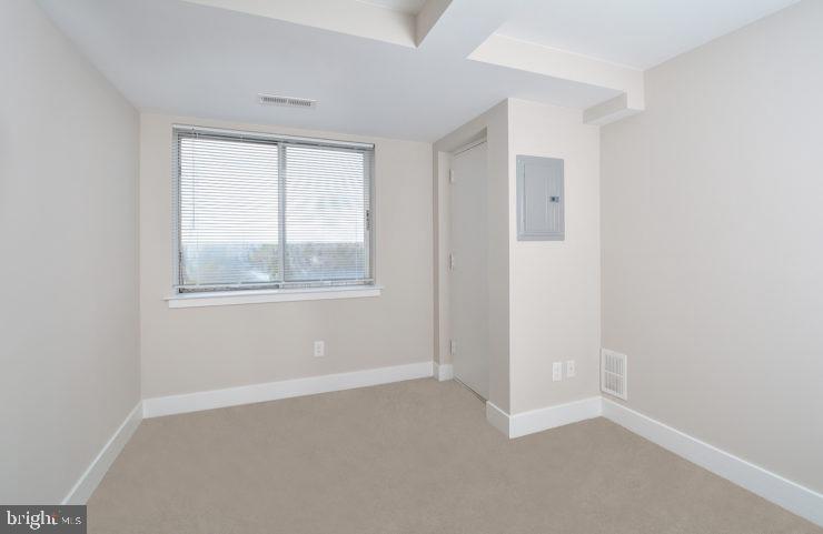 515 W CHELTEN AVE #2B-1404