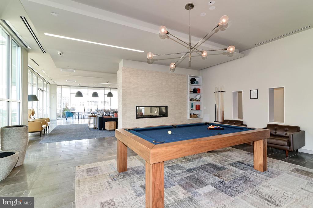 1125 SANSOM ST #1B-522