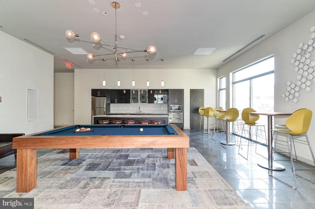 1125 SANSOM ST #1B-522